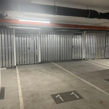 Monte27 - No.4 With Terrace By Oneapartments 아파트